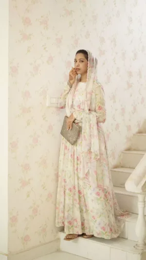 Rosy floral long dress!