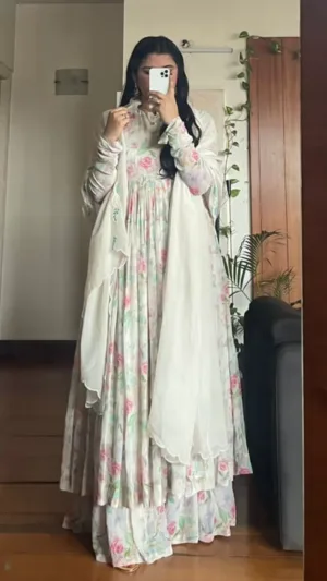 Rozy Cozy Pishwas Suit