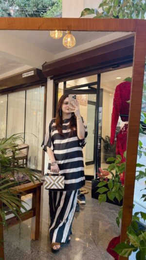 Striped cord set